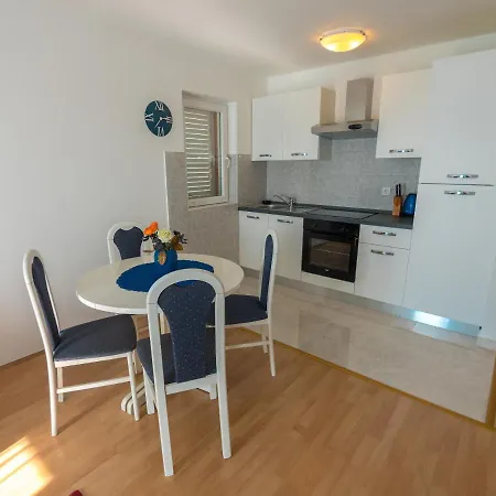 Apartman Bene Banjol