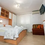 Bene Apartment *