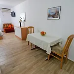 Apartment Bene