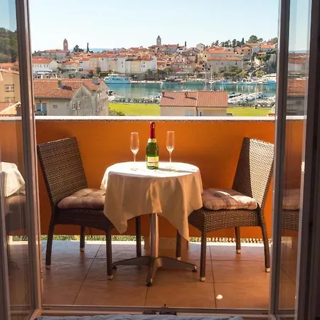 Bene Apartman Banjol